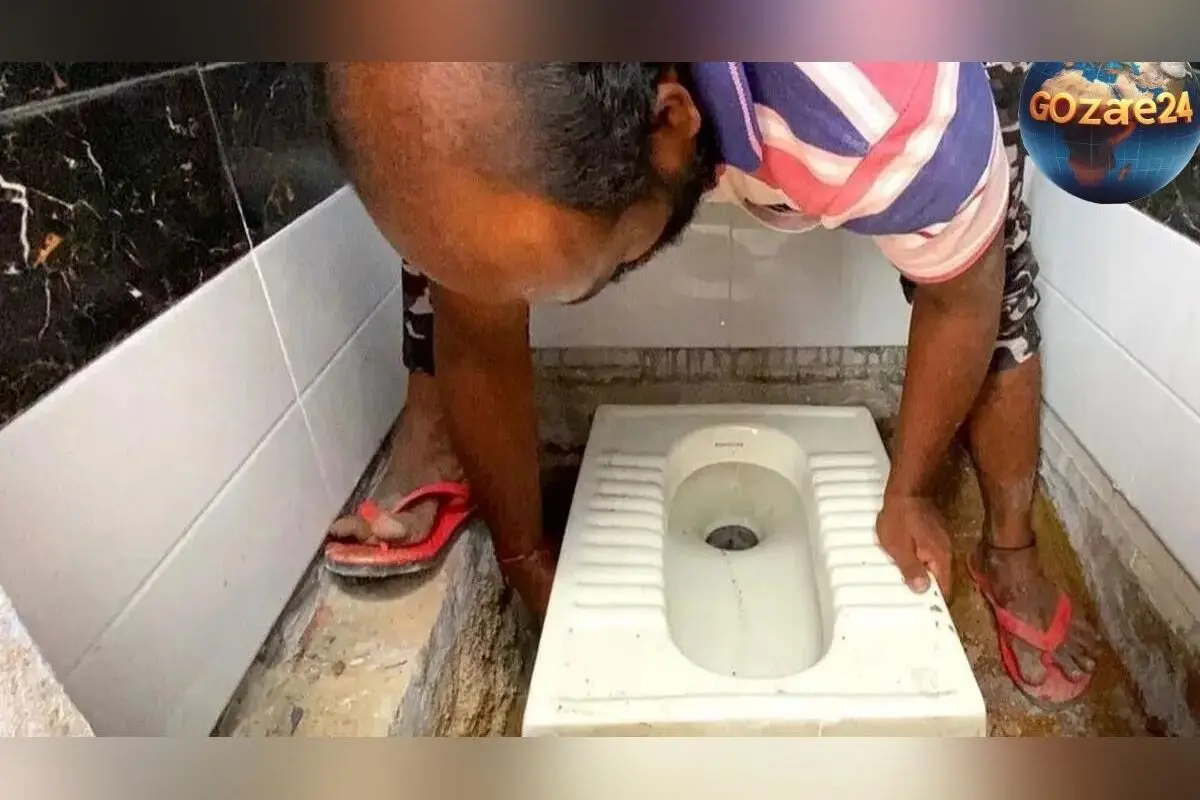 تصویر خلاقانه و عجیب اوستا بنّا با ساخت سرویس بهداشتی در ورودی خانه؛ موجی از خنده و بحث در فضای مجازی