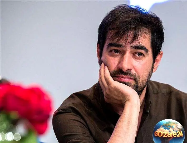 شهاب حسینی در 24 سالگی با تیپ سبز مغز پسته‌ای، اولین حضور تلویزیونی و خاطرات قدیمی | ویدیو