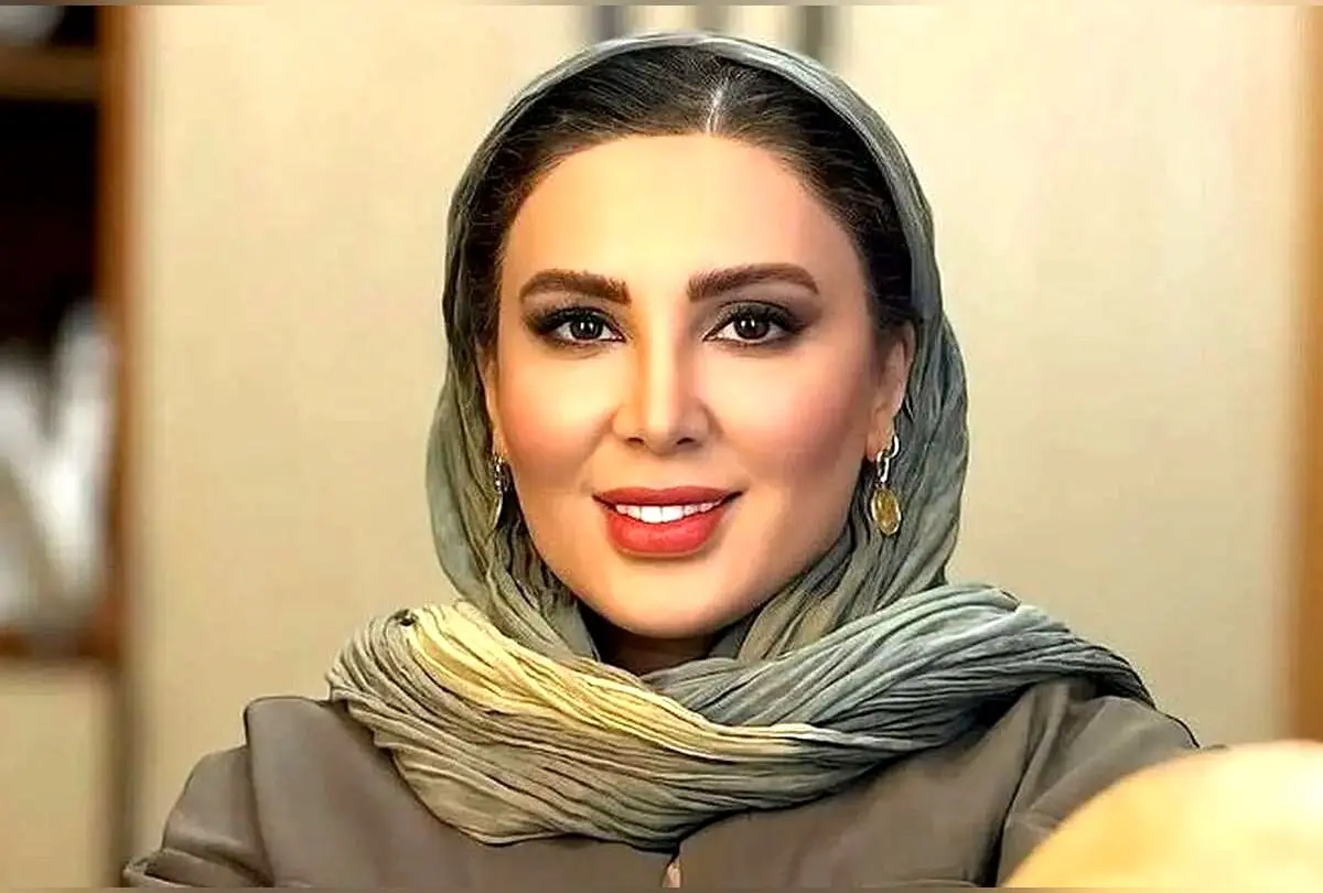 حضور متفاوت لیلا بلوکات در حرم امام رضا (ع) با حجاب و پوشش خاص