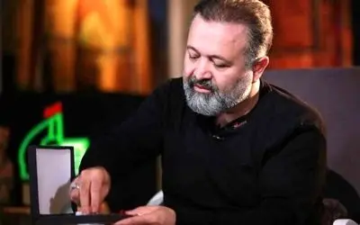 عکس جذاب سیدعلی صالحی بازیگر «نون خ» کنار دیگ نذری در ماه محرم