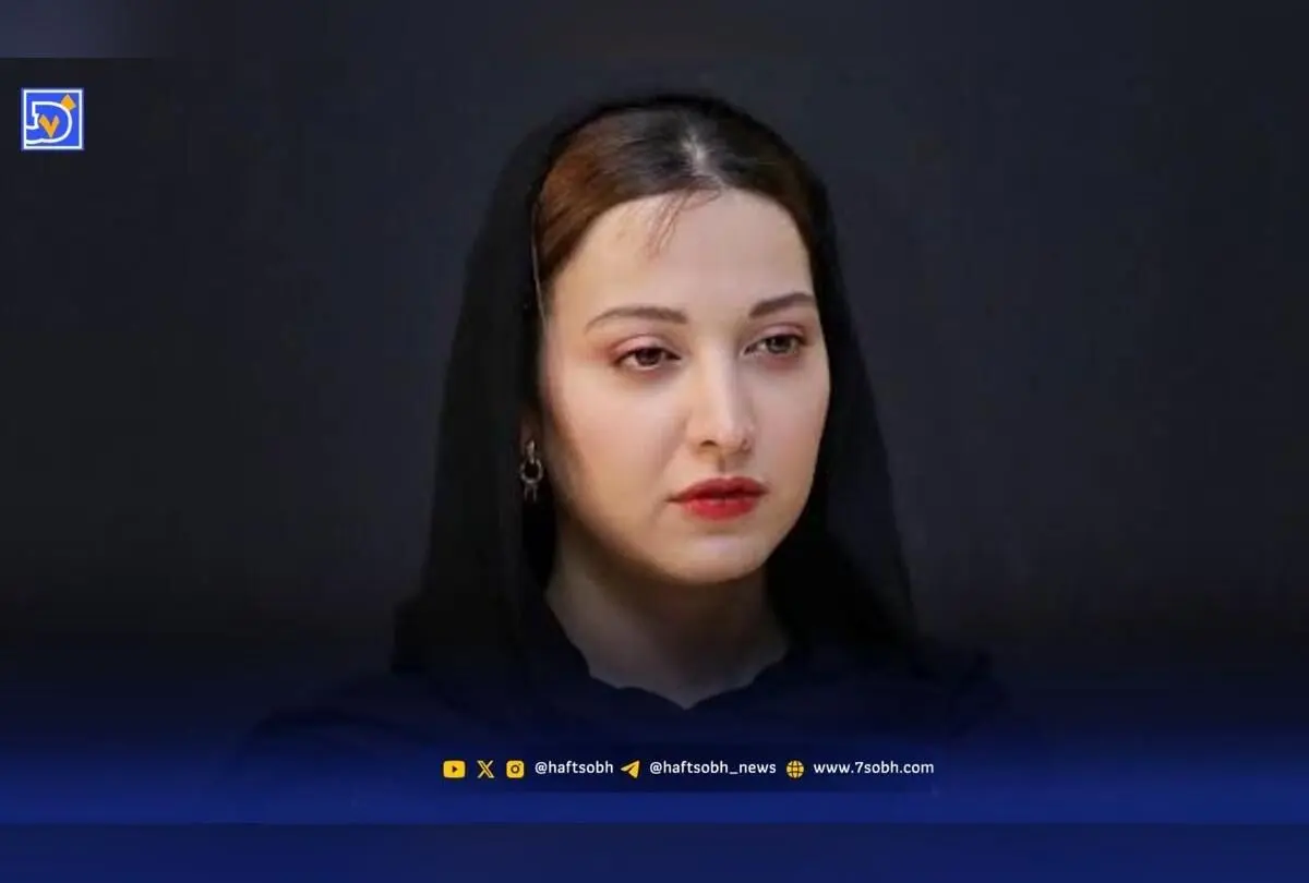 روشنک گرامی با عروسک تدی در قاب‌های جدید و داستان دختر شجاع شکست‌ناپذیر در مبارزه با سرطان