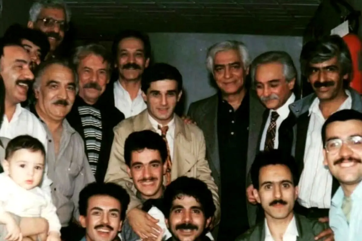 عکس قدیمی از هنرمندان محبوب سینما و تلویزیون ایران در دورهمی تاریخی و خاطره‌انگیز