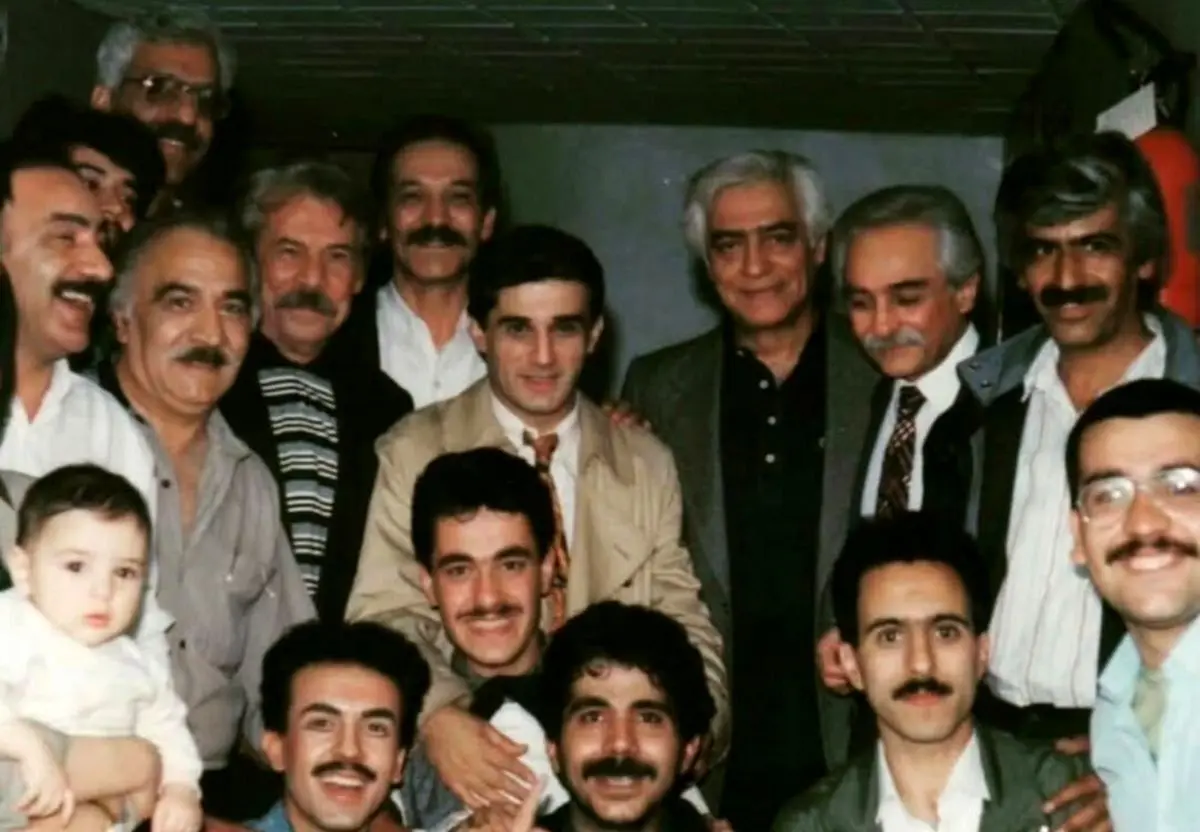 عکس قدیمی از هنرمندان محبوب سینما و تلویزیون ایران در دورهمی تاریخی و خاطره‌انگیز