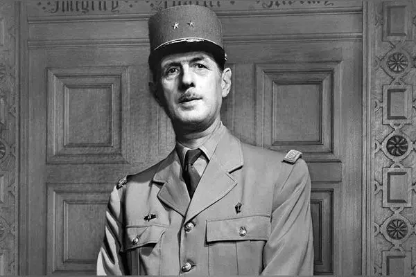 تصاویر نادر از حضور تاریخی رئیس‌جمهور فرانسه در تخت جمشید و سفر تاریخی شارل دوگل به ایران