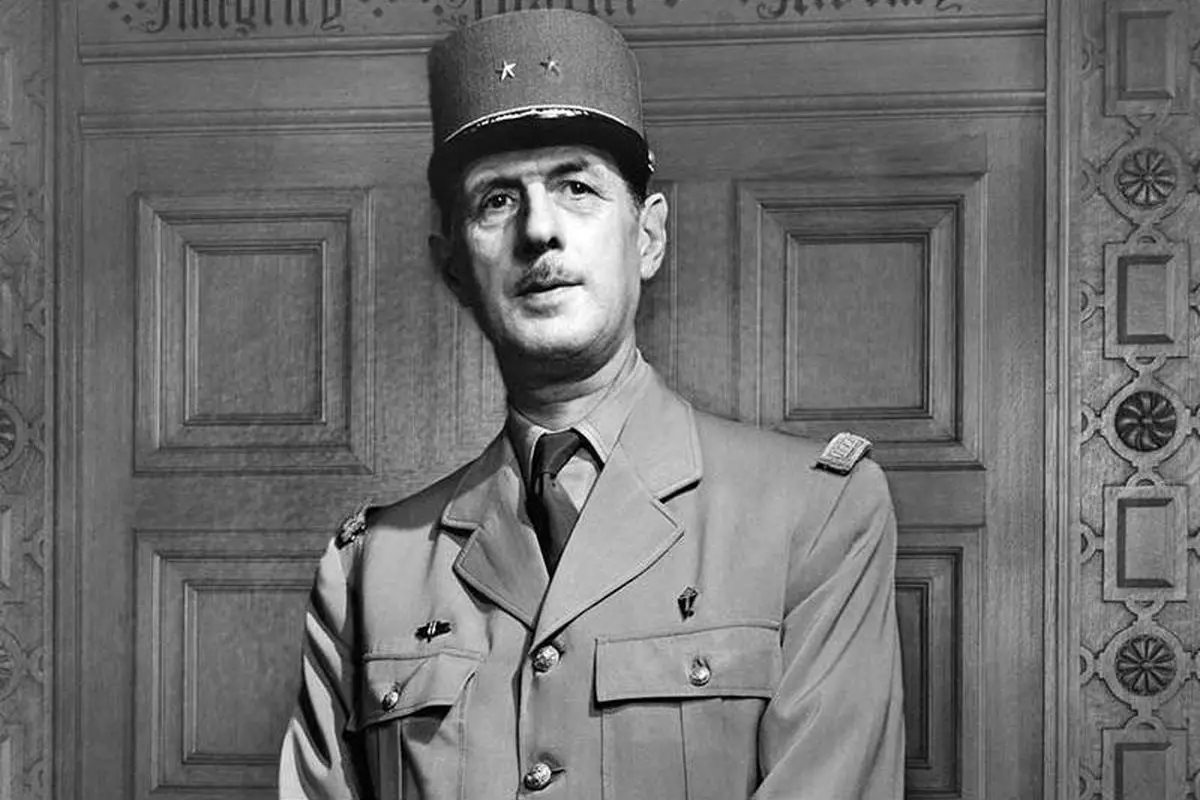 تصاویر نادر از حضور تاریخی رئیس‌جمهور فرانسه در تخت جمشید و سفر تاریخی شارل دوگل به ایران