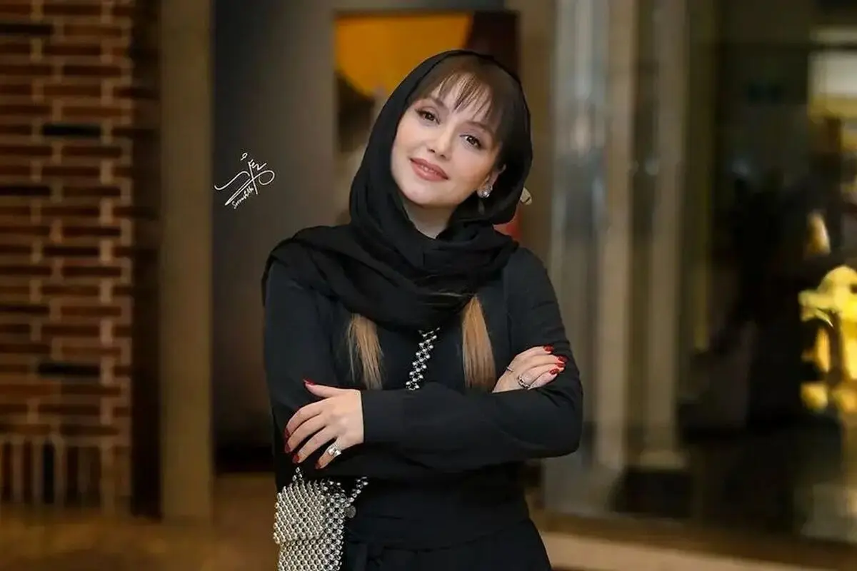تصویر جالب و دیدنی نازنین بیاتی در اولین روز مدرسه‌اش + بیوگرافی و نکات جالب درباره بازیگر محبوب کشورمان