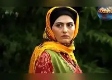 عکس جدید انیس سریال سوجان در مسجد نصیرالملک شیراز با چادرنماز و واکنش کاربران