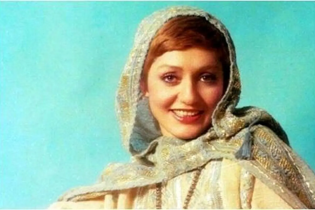 آخرین عکس گوگوش در ایران سال ۱۳۷۳ | سفر در زمان به دوران قبل از مهاجرت و کنار کشیدن از صحنه هنر