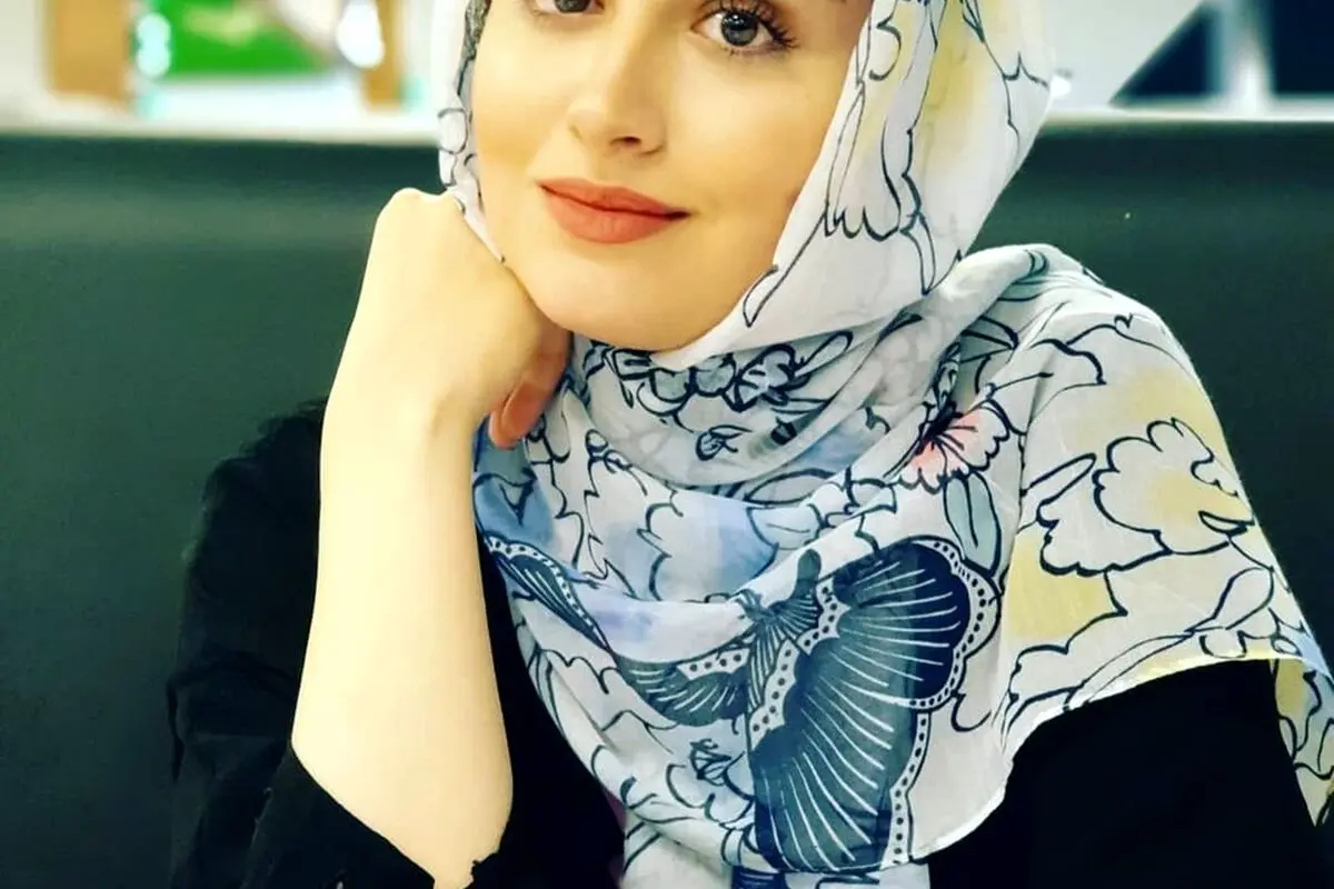 وقتی خستگی بر هانیه غلامی غلبه می‌کند: خواب نیم‌روزی و لحظه‌های آرام در کنار مادر و خانواده