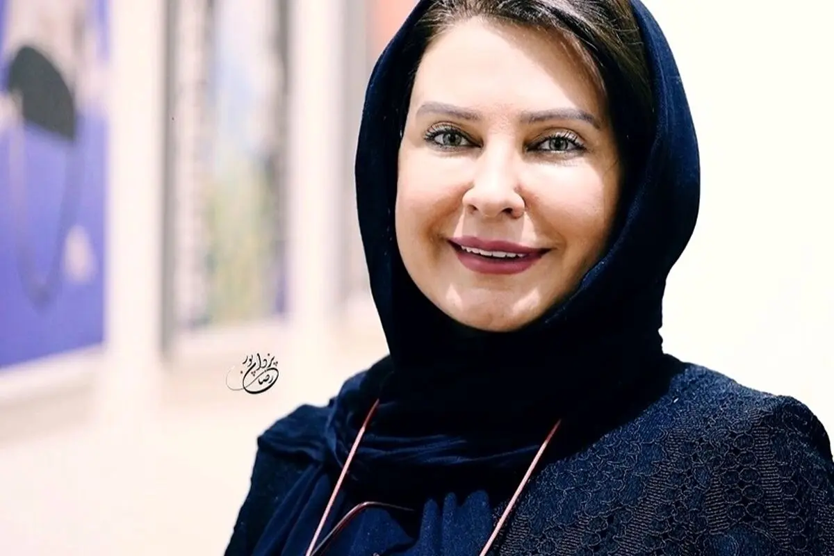 لعیا زنگنه در آستانه ۶۰ سالگی با چهره‌ای جوان و جذاب؛ راز شادابی و زیبایی بازیگر محبوب ایرانی