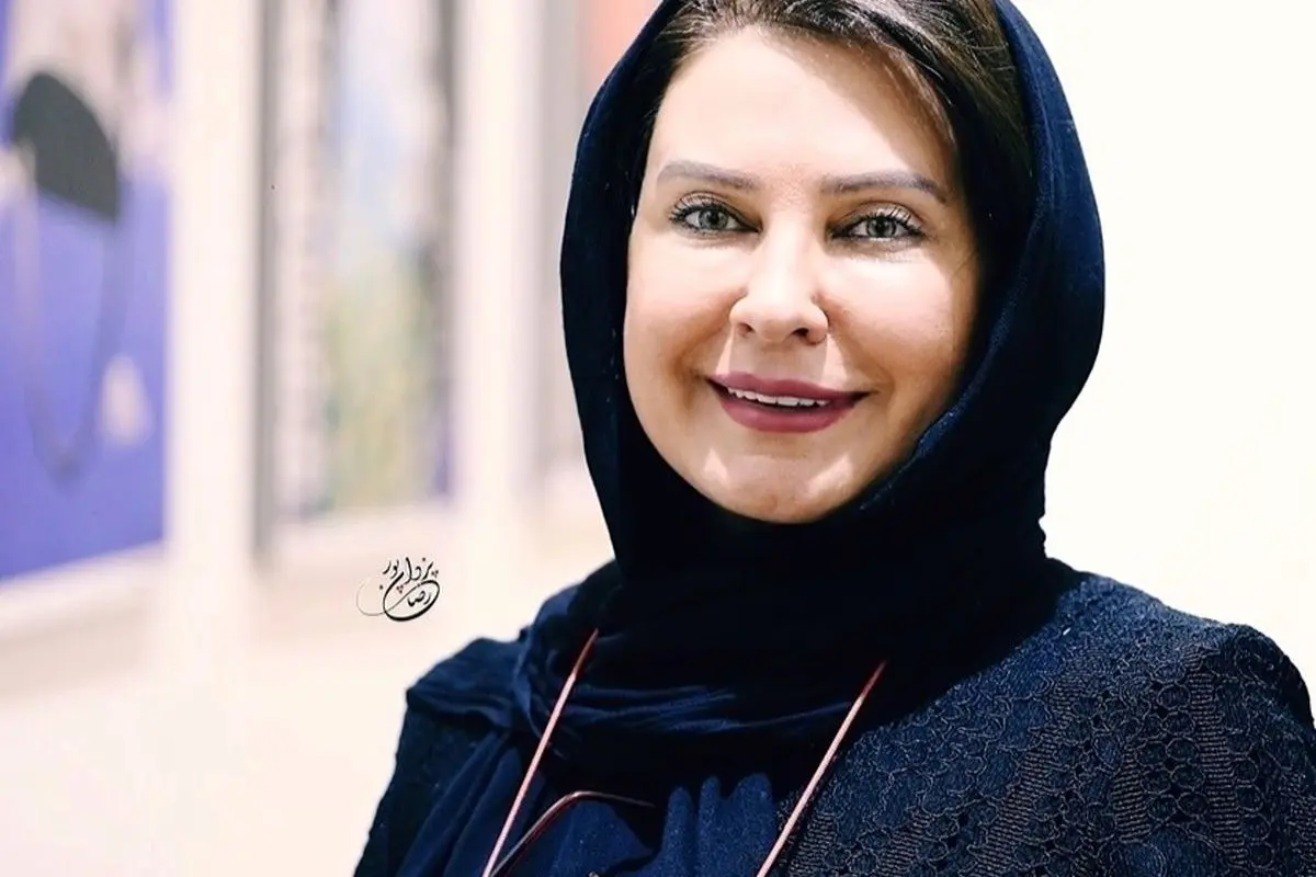 لعیا زنگنه در آستانه ۶۰ سالگی با چهرهای جوان و جذاب؛ راز شادابی و زیبایی بازیگر محبوب ایرانی
