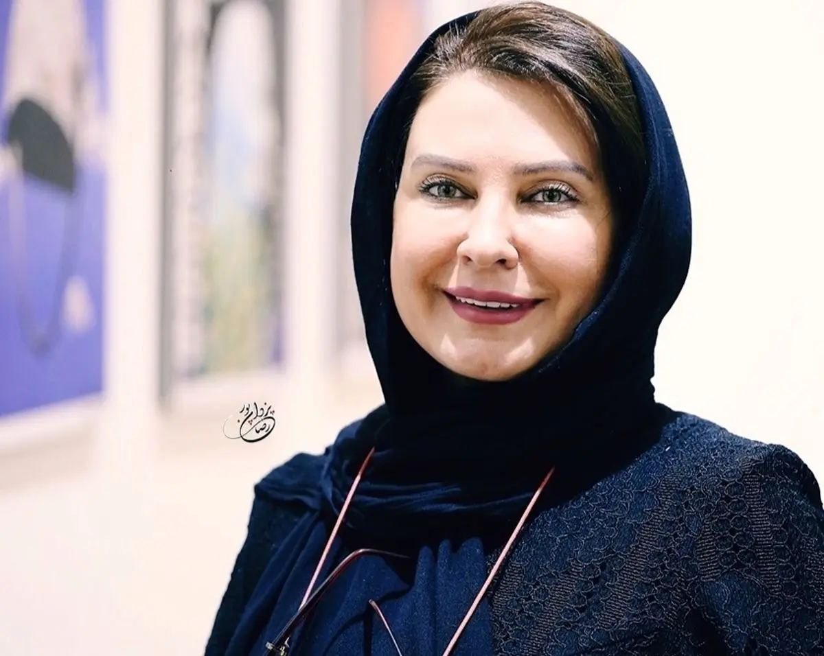 لعیا زنگنه در آستانه ۶۰ سالگی با چهره‌ای جوان و جذاب؛ راز شادابی و زیبایی بازیگر محبوب ایرانی