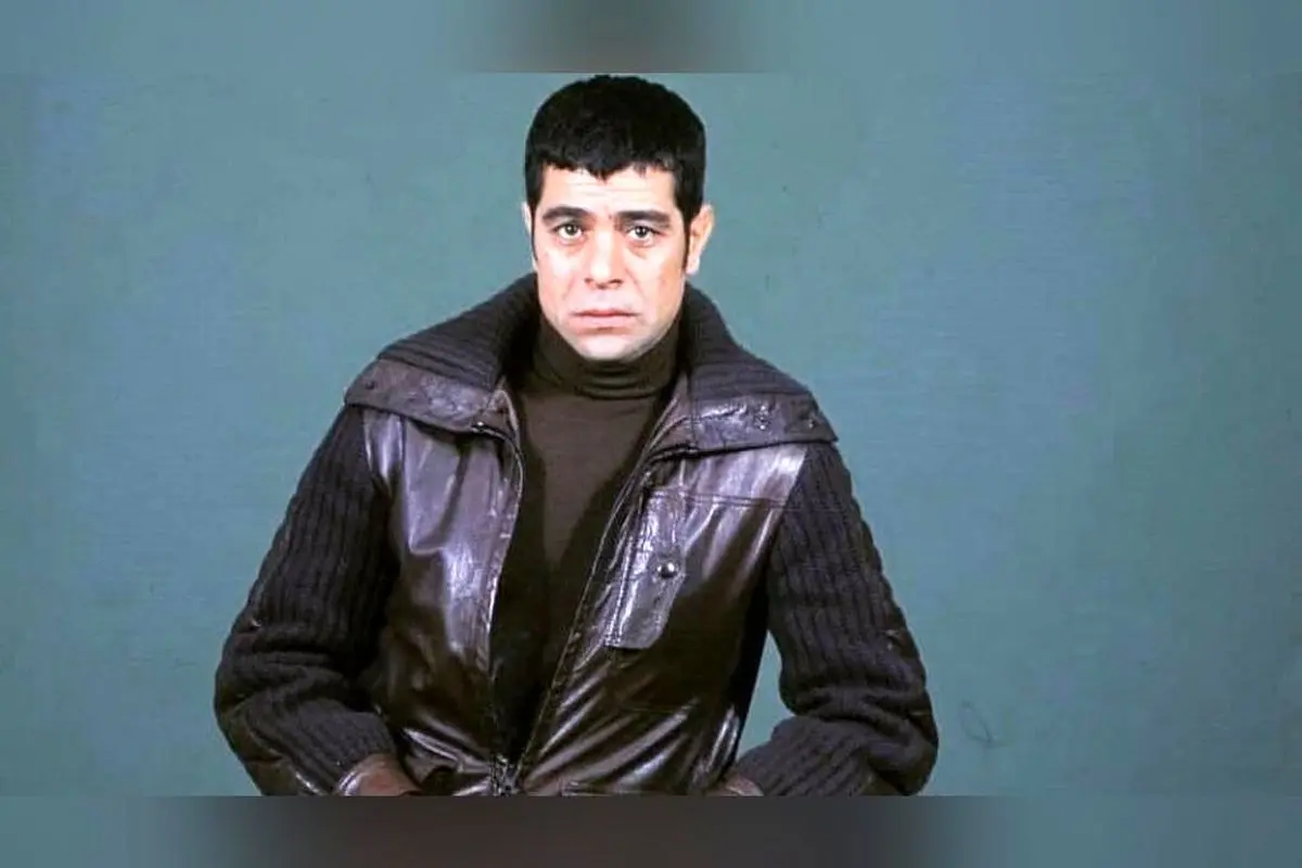 آشپزخانه کوچک و نوستالژیک بهروز وثوقی، محل تولید نوشیدنی میهن در دهه‌های ۴۰ و ۵۰