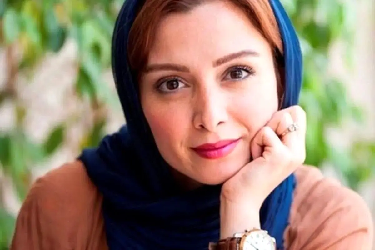 نگاهی به روز مادر شدن فرناز رهنما بازیگر ساختمان پزشکان و تصاویر بامزه پاهای کوچک او