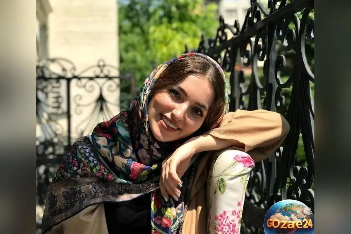 تصویر خانه منحصربفرد شیدا مقصودلو همسر سرمربی سابق سپاهان با میز شطرنجی عتیقه و آباژورهای لوکس