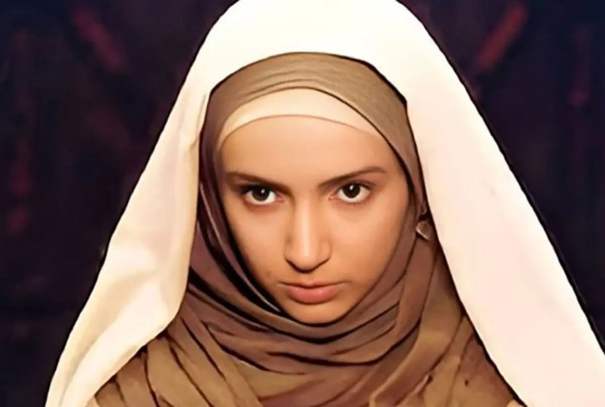 تغییر چهره بازیگر مریم مقدس ۲۶ سال بعد از سریال در لندن + تصاویر جدید و جذاب