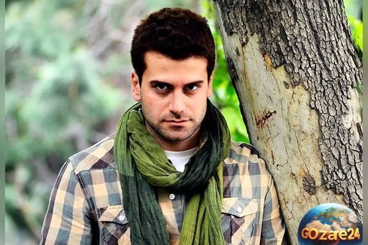 روزبه حصاری در تیپ کلاسیک و لوکس در کافه: پیام معنوی و الهام‌بخش او درباره قدرت اراده و عشق به زندگی