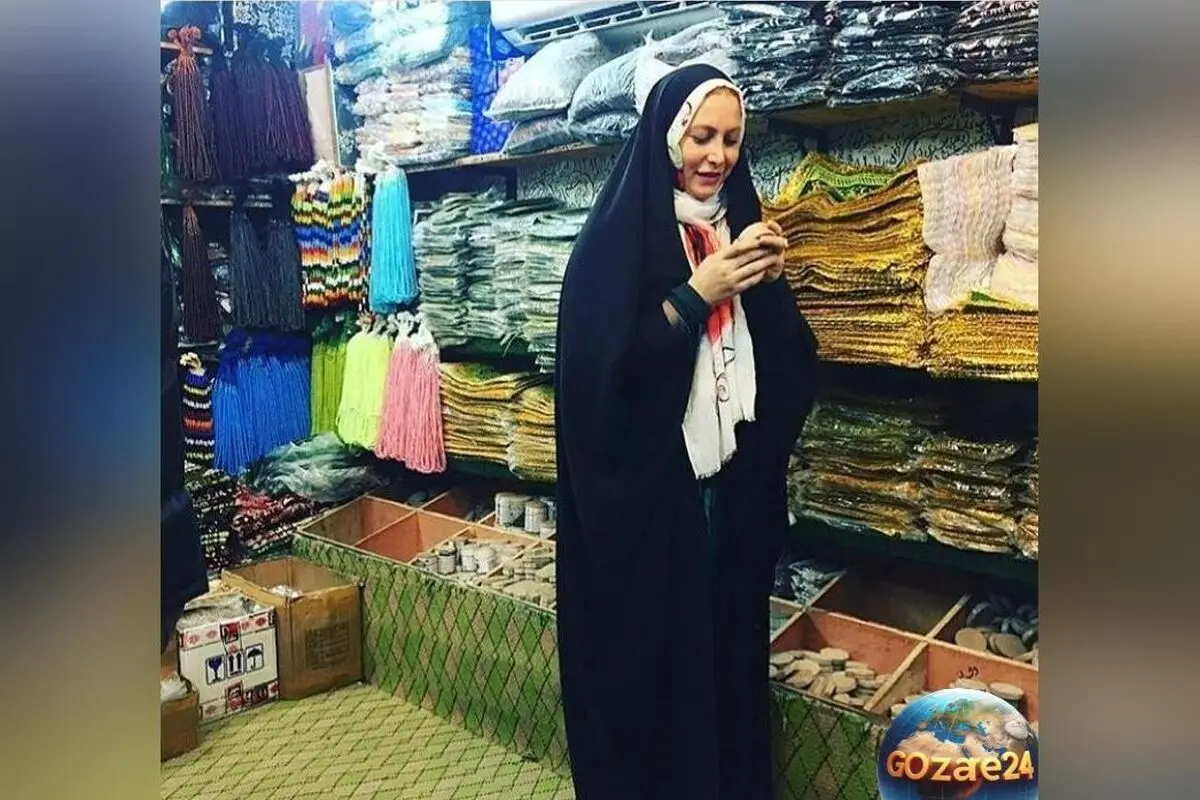 فریبا نادری از سفر معنوی به کربلا و لحظات بی‌نظیر پیاده‌روی اربعین با حجاب و علم مذهبی+عکس