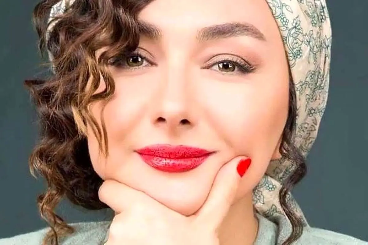 طراحی داخلی خانه هانیه توسلی با دکوراسیون قاجاری، تابلوهای هنری و حضور گربه ملوس