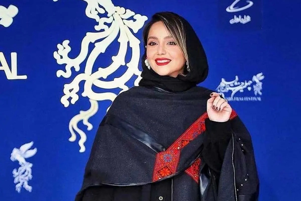 نازنین بیاتی در شبنشینی هنرمندان با استایلی خیرهکننده | تصاویر و جزئیات مراسم شب بازیگر ۱۴۰۲