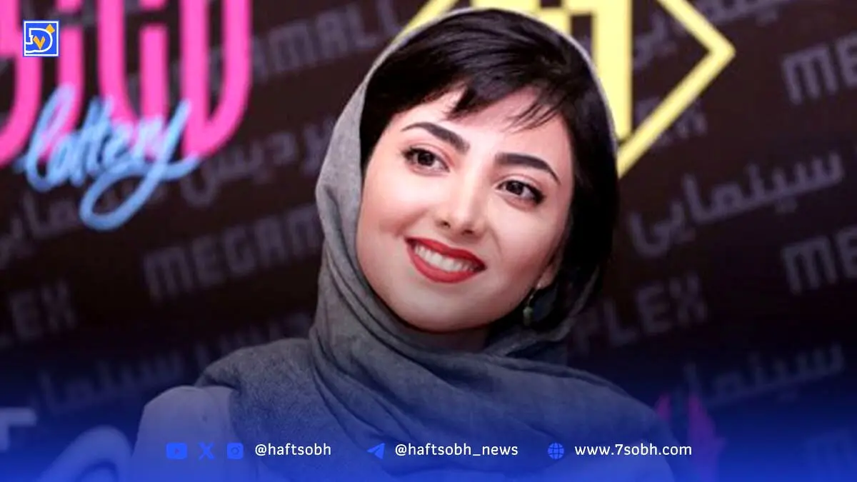 زیبا کرمعلی با ظاهر جدید در هتل معروف اردبیل: بازیگر لاتاری با پیراهن آستین کوتاه توجه رسانه‌ها را جلب کرد