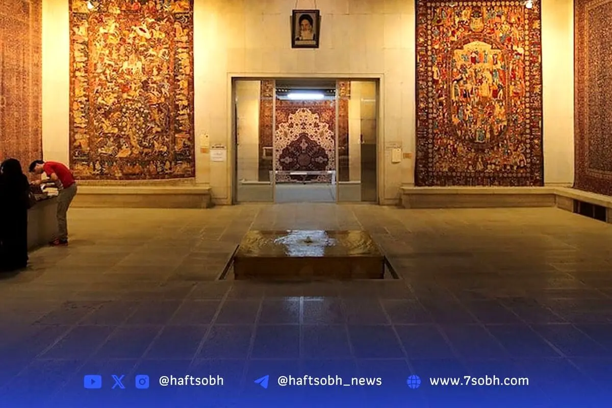 سمپاشی مخفیانه موزه ملی فرش ایران پس از سه سال بی‌توجهی اداره میراث؛ چالش‌ها و ضعف‌های مدیریت فرهنگی