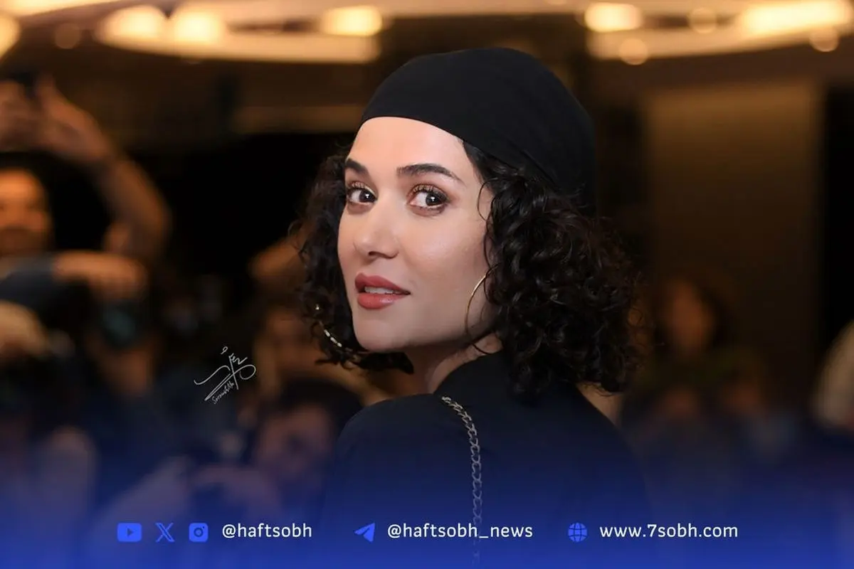 عکسهای جذاب و خاص پریناز ایزدیار در مراسم اکران فیلم «زن و بچه» با حضور چهرههای سرشناس