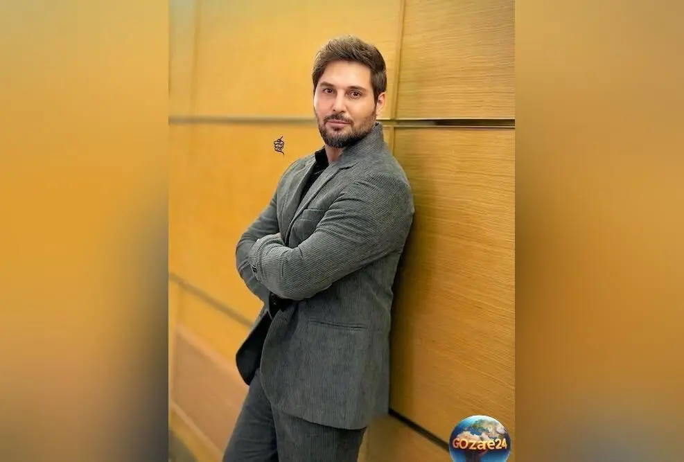 دانیال عبادی در جشن حافظ با استایل جسورانه و پالت سبز پاییزی: مدرن و ترند