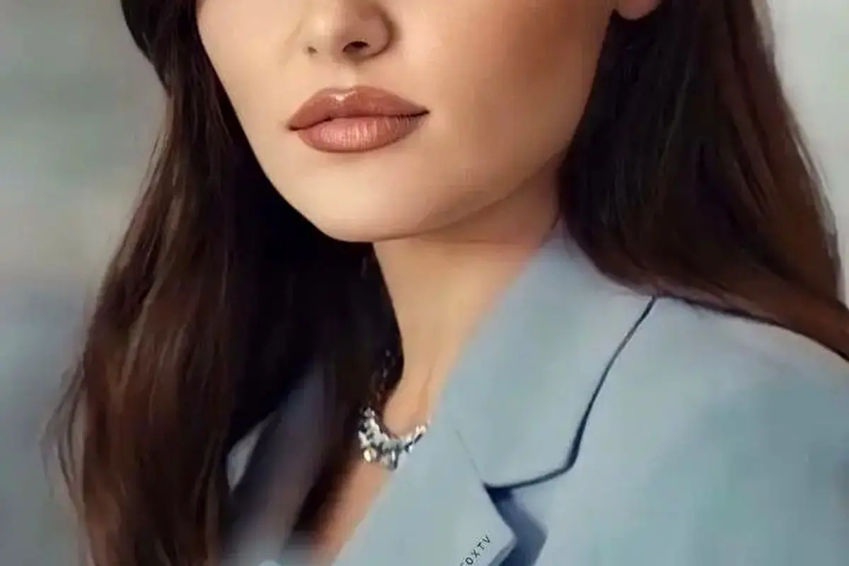 استایل کژوال و اورسایز هانده ارچل در جدیدترین عکس اینستاگرامش؛ نگاه دلبرانه و استایل جذاب خانوم!