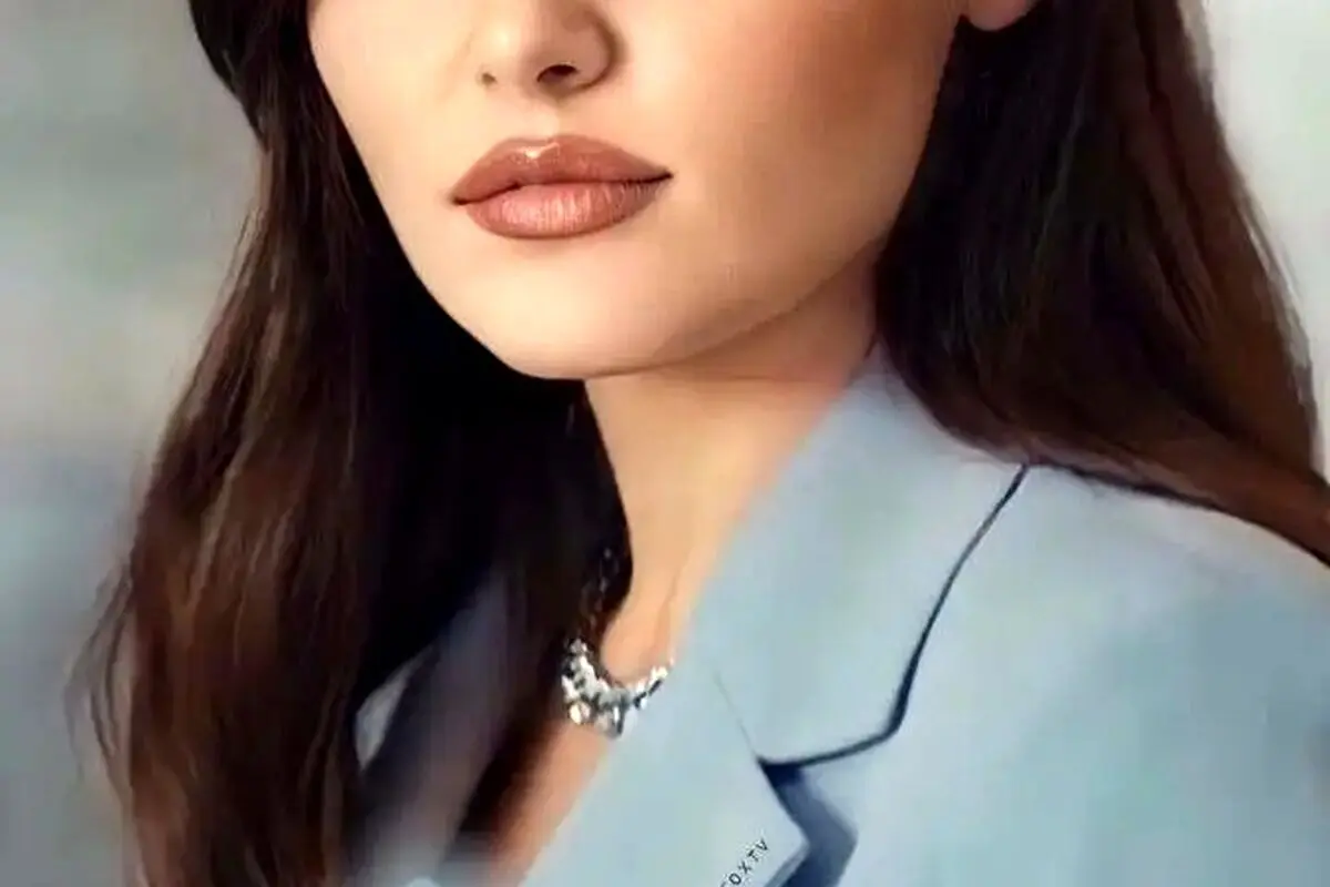 استایل کژوال و اورسایز هانده ارچل در جدیدترین عکس اینستاگرامش؛ نگاه دلبرانه و استایل جذاب خانوم!