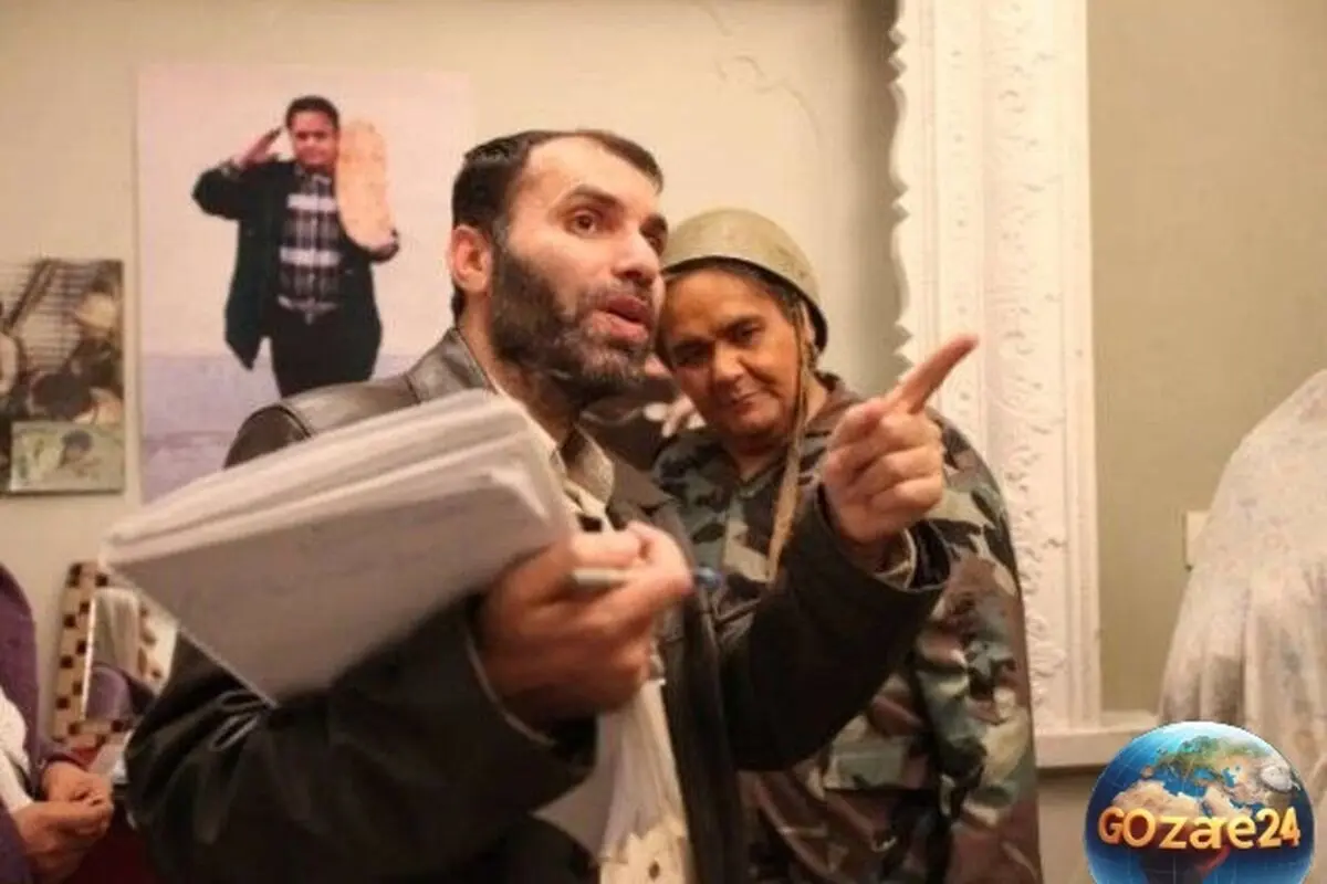 حضور رضا عطاران با تیپ کراواتی در اکران مردمی قسمت یازدهم سریال «اجل معلق» + ویدئو و جزئیات