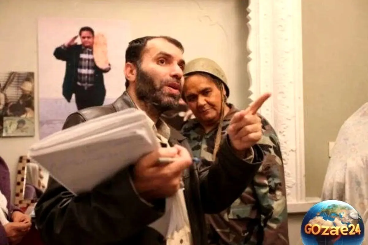 حضور رضا عطاران با تیپ کراواتی در اکران مردمی قسمت یازدهم سریال «اجل معلق» + ویدئو و جزئیات