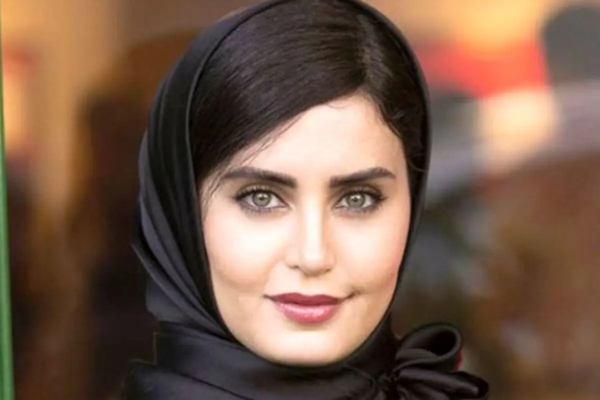 عکس جدید الناز شاکردوست در ساحل و لحظه‌های آرامش دریا؛ ستاره سینما در کنار آب‌های نیلگون