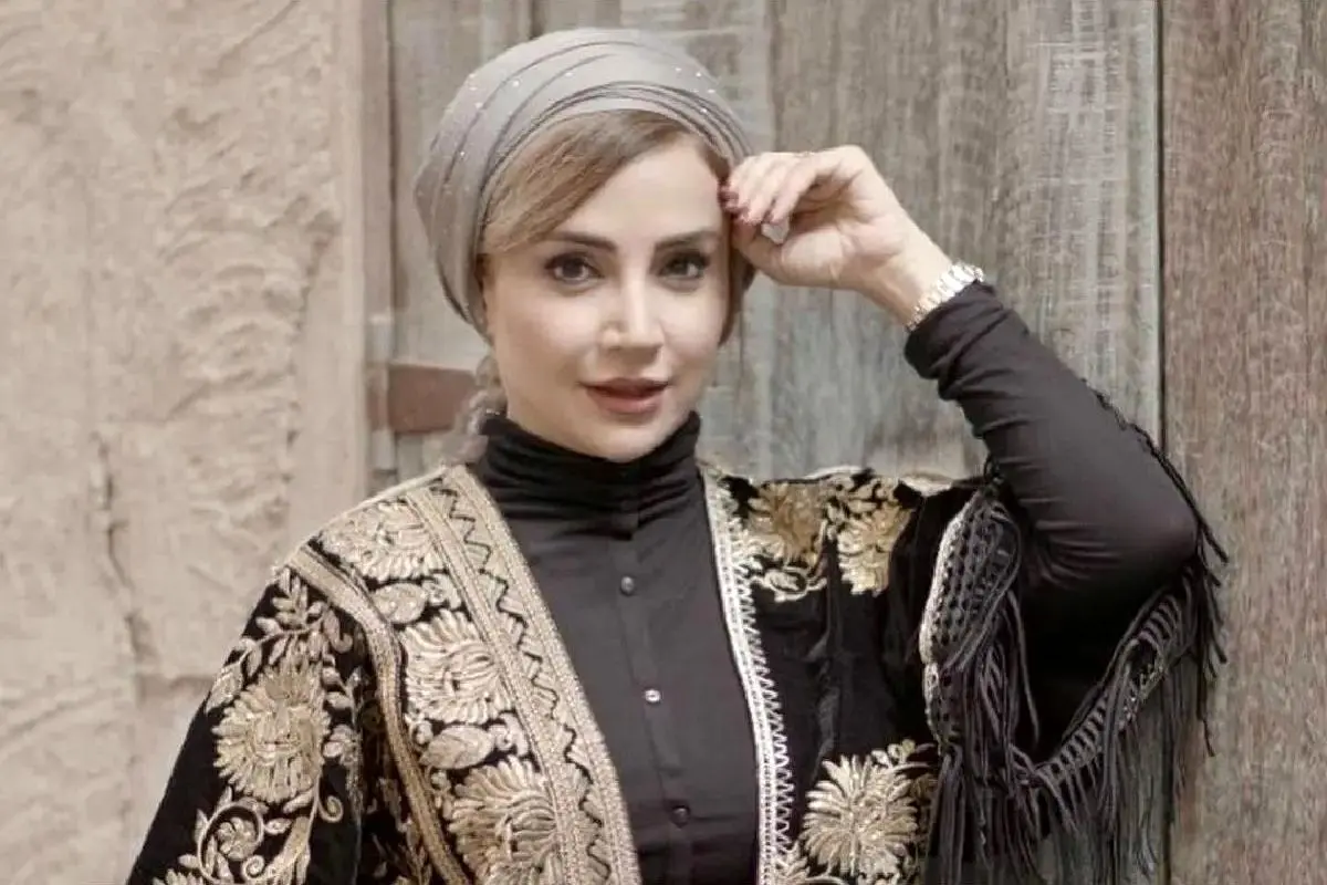 سریال آنام؛ سفر در زمان و نقش‌آفرینی احمد پورخوش و شبنم قلی‌خانی در حاشیه تئاتر سال 98