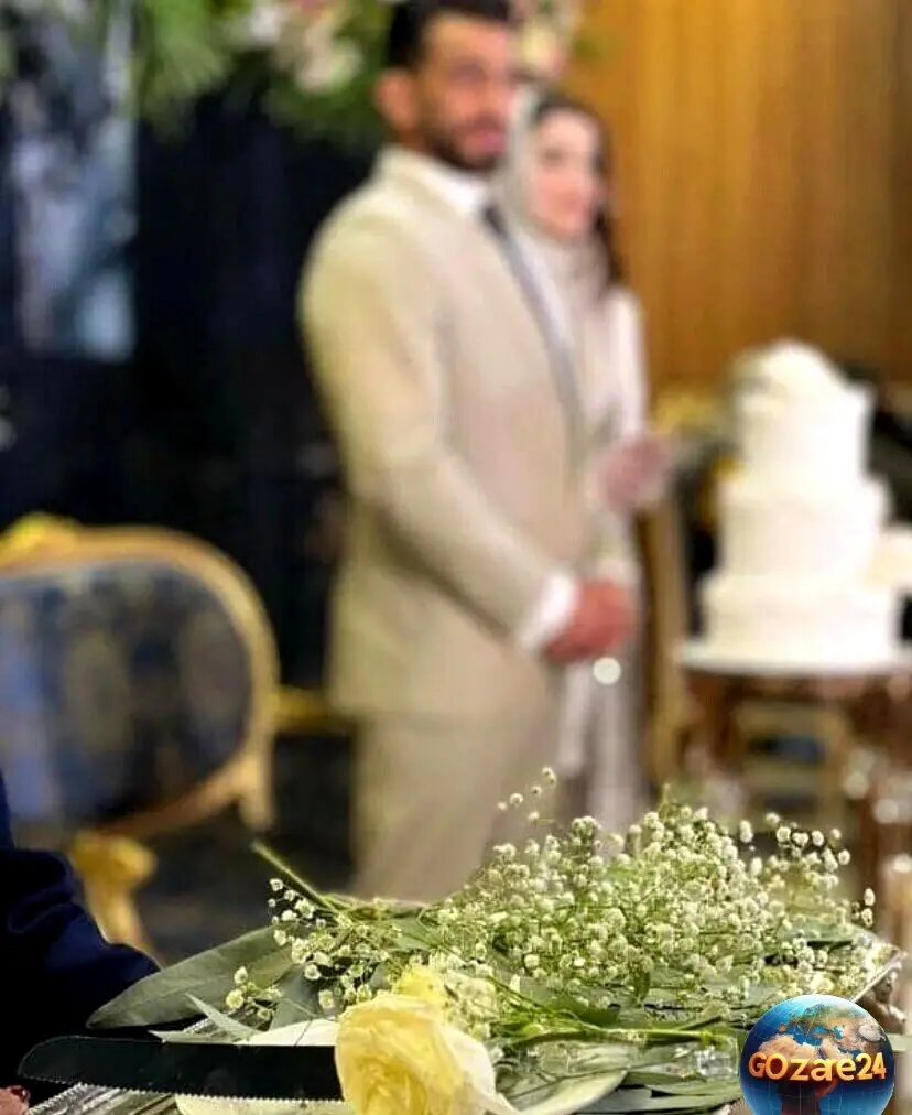 تصاویر دیزاین شیک سفره عقد حسن یزدانی با همسر ترک زبان و گل‌آرایی جذاب با اول اسم عروس و داماد