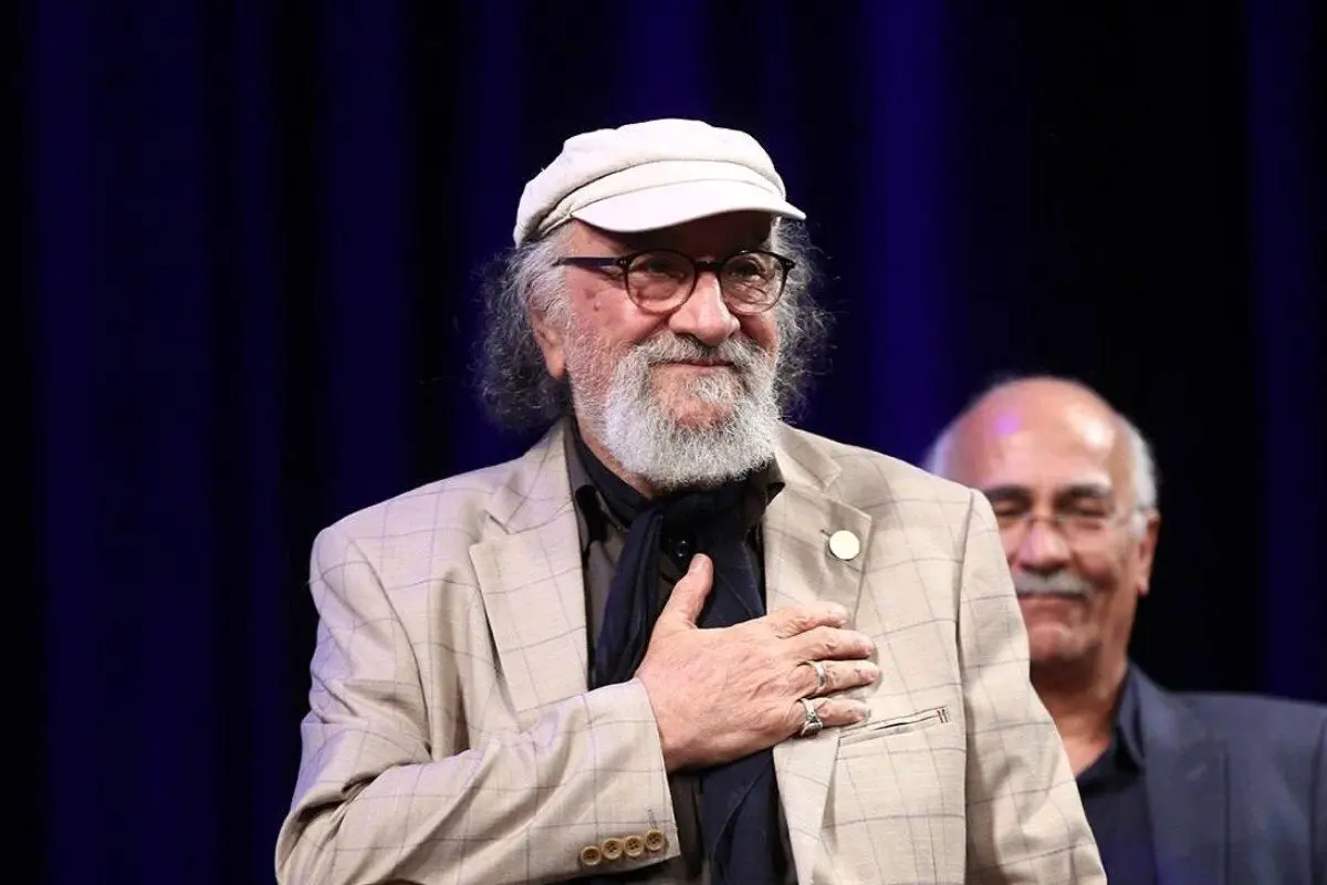 عکس نادر داریوش ارجمند در کنار پسرش امیریل کوچولو؛ دهه ۵۳ و لحظهای نوستالژیک از چهرههای شناختهشده سینمای ایران