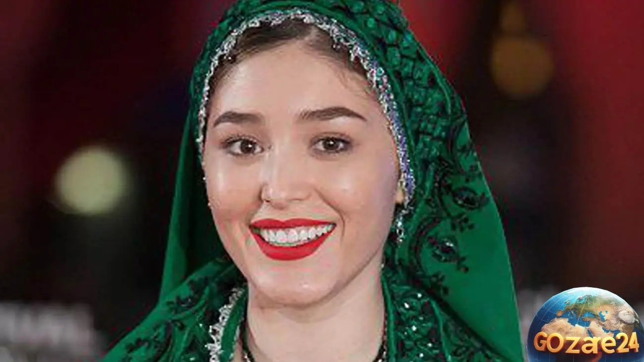 فرشته حسینی با استایل بهاری و گل‌گلی در حال رانندگی؛ عکس جدید و بیوگرافی بازیگر افغانستانی محبوب