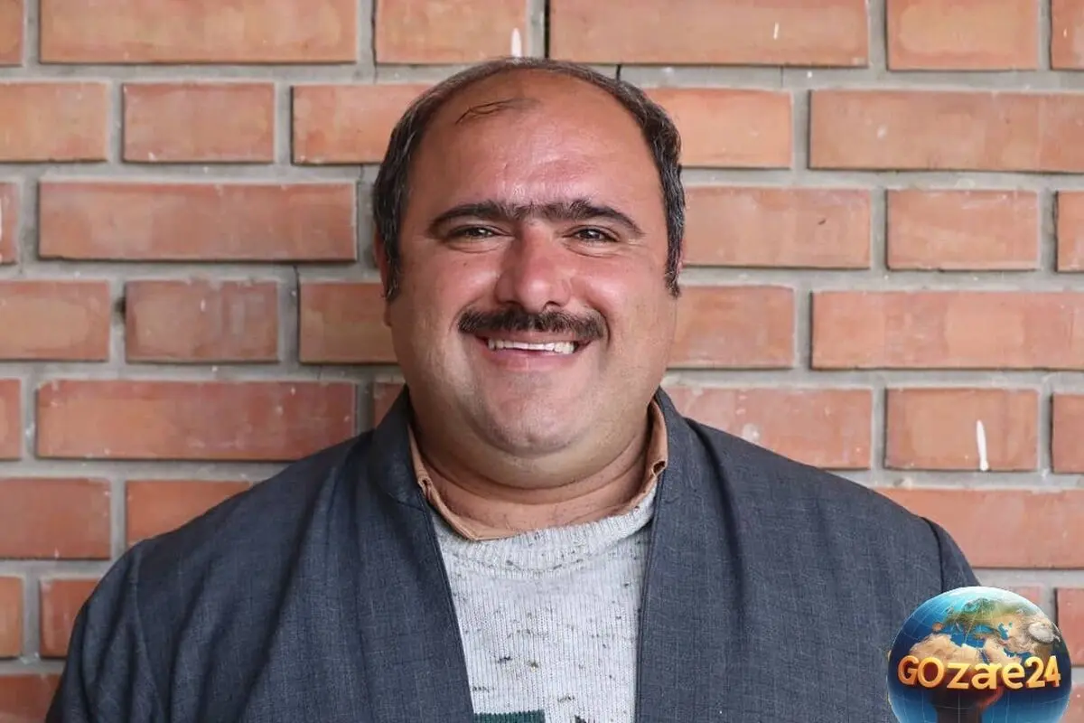 کاظم نوربخش با تیپ و استایل متفاوت در پشت صحنه «نون خ» + عکس و جزئیات فعالیت‌های هنری