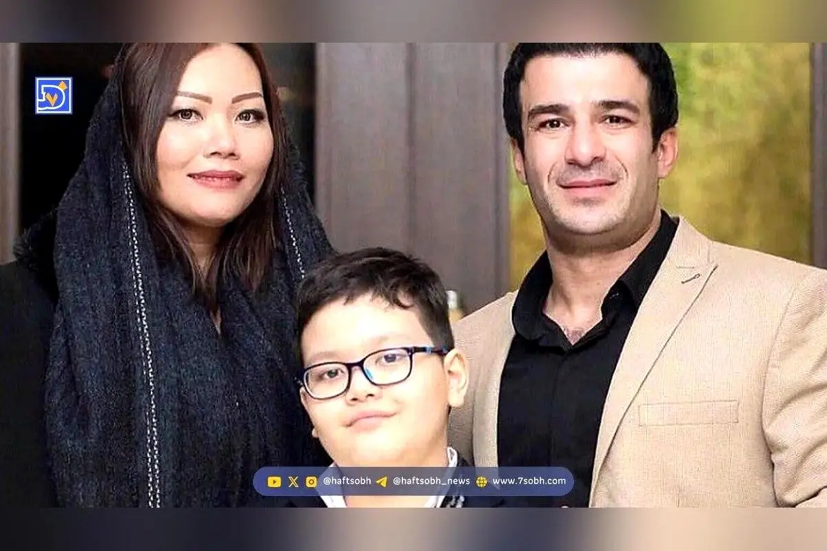 عکس روز: یوسف تیموری در کنار مادر مهربان و باکلاسش + تصاویر جدید و دیدنی