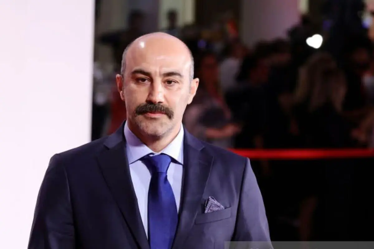 محسن تنابنده در واکنش تندی به رحیم‌پور ازغدی: «دوره زدن در رو تمام شده»، پاسخ کوبنده و بی‌پرده به اظهارات عضو شورای انقلاب فرهنگی