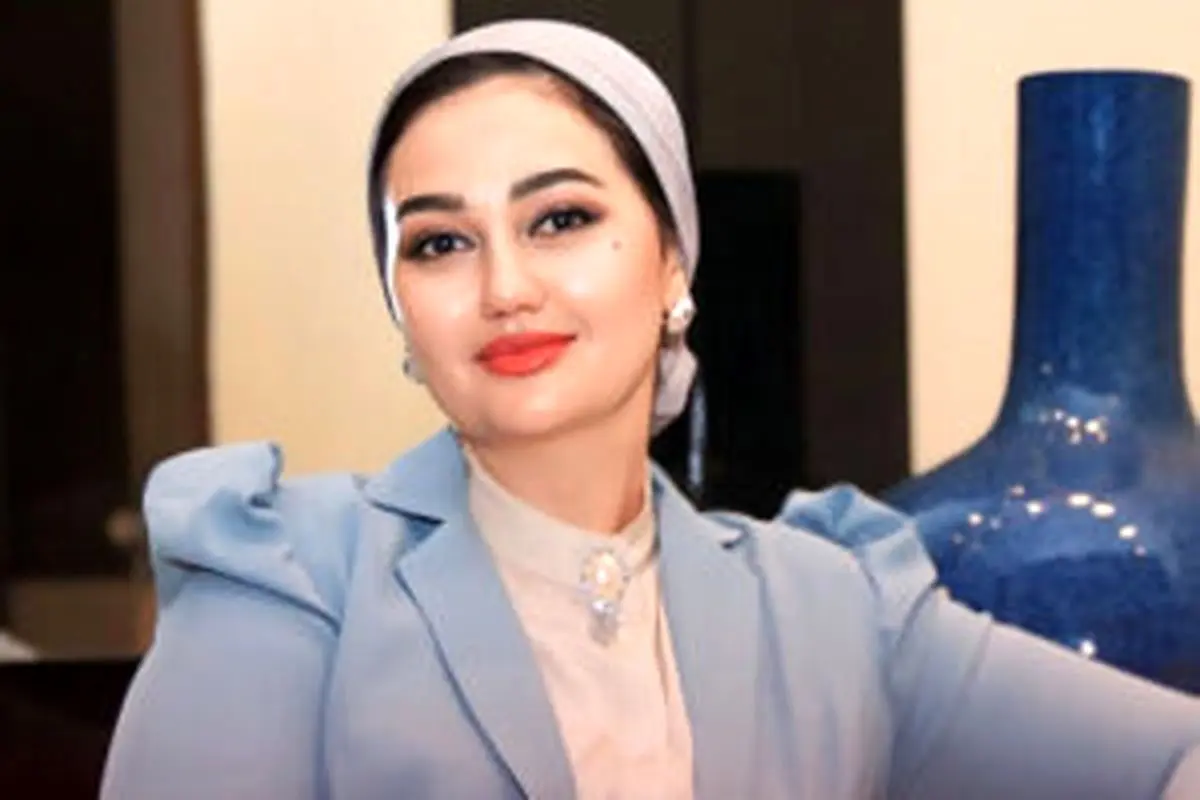 تصویری نادر و دیدنی از تهمینه رجبوا در پنج‌سالگی؛ بازیگر «پایتخت ۷» در کودکی