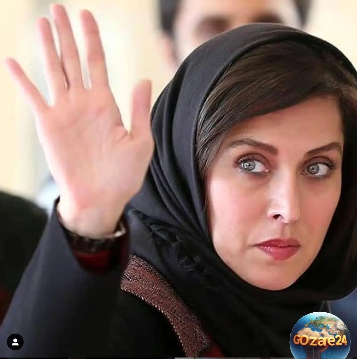 استایل لاکچری مهتاب کرامتی در اکران فیلم «صحنه زنی» همراه با سجاد افشاریان