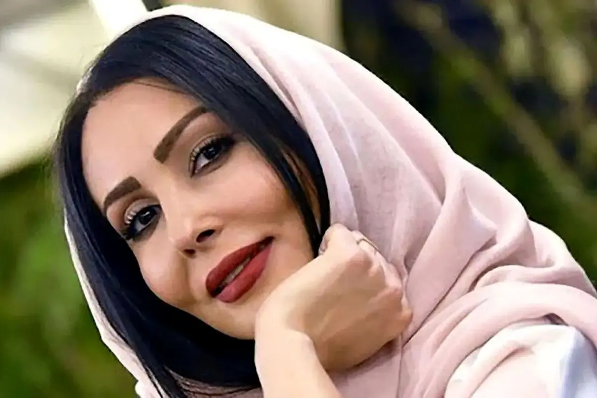 تیپ خاص پرستو صالحی در دهه ۶۰ + مهاجرت بازیگر «عشق ابدی» به ترکیه و تصاویر جدید