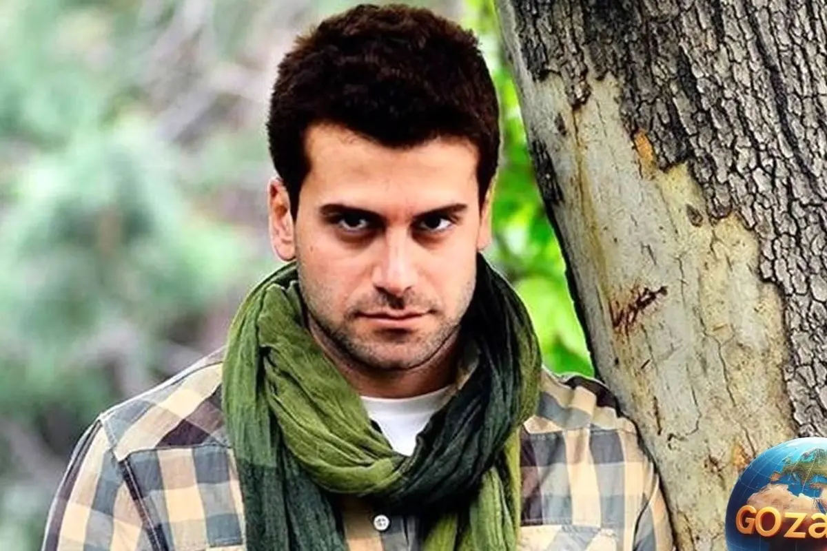تلاش روزبه حصاری برای نشان دادن ماشین لاکچری‌اش و سبک زندگی متفاوتش در شبکه‌های اجتماعی