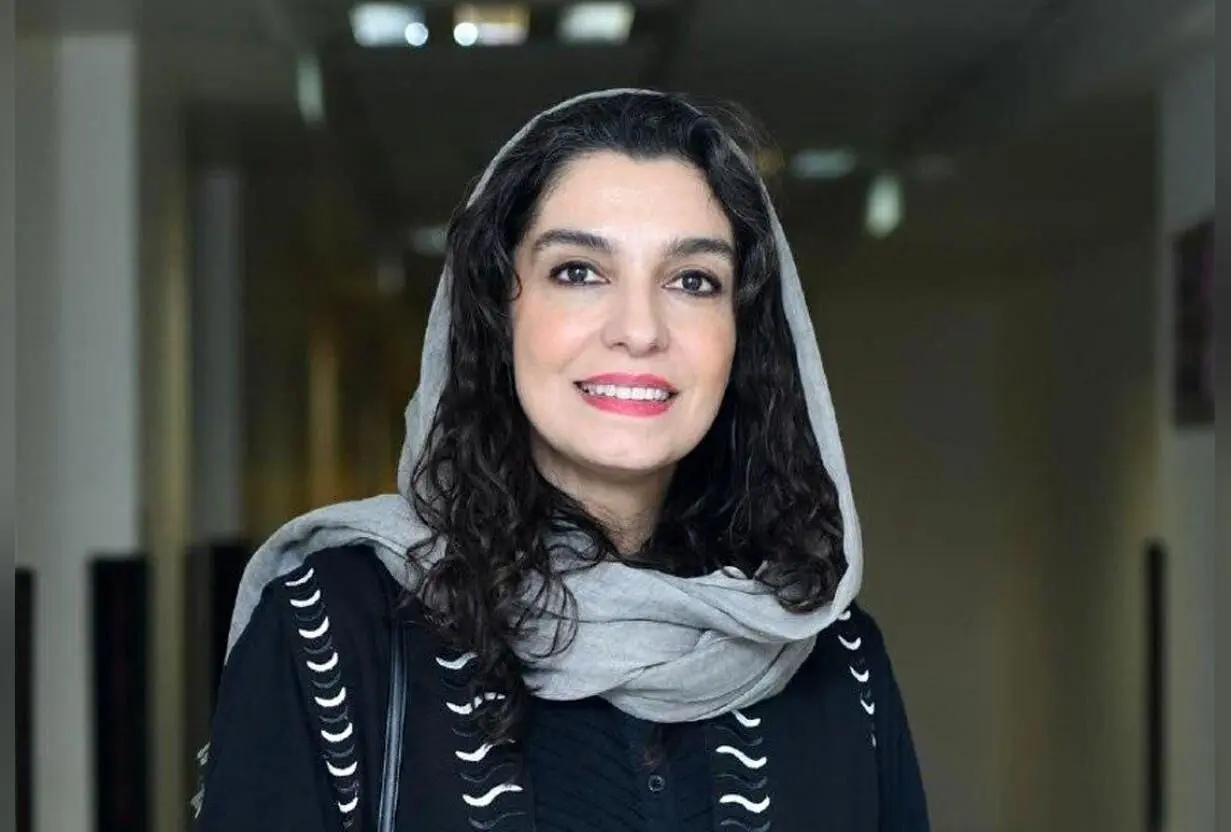 گزارش تصویری از استایل منحصربه‌فرد و گریم خلاقانه الیکا عبدالرزاقی در برنامه «صداتو»