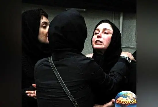 ژاله صامتی در مراسم عزای سعید راد با استایل مشکی و چهره غمزده، همیشگی در سادگی و وقار