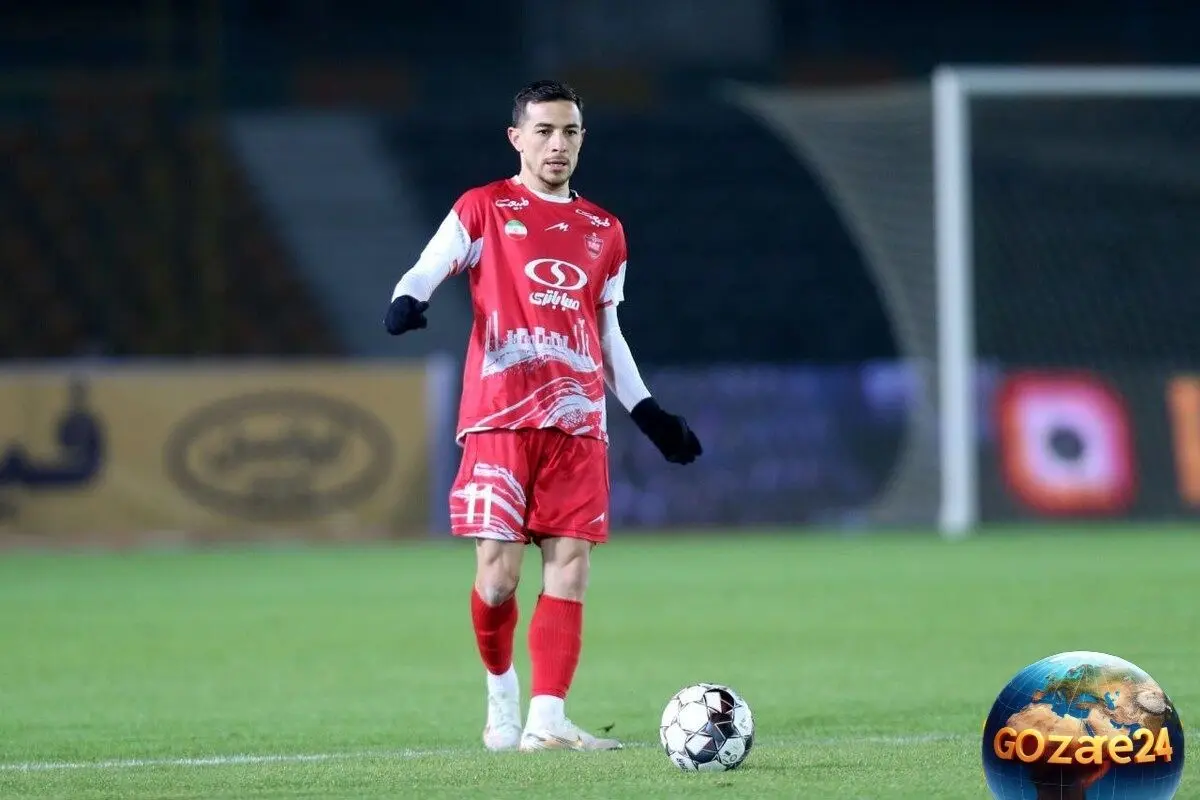 پسر نگو قند و نبات، ژست ناز و بانمک فرشاد احمدزاده در لباس پرسپولیس + عکس
