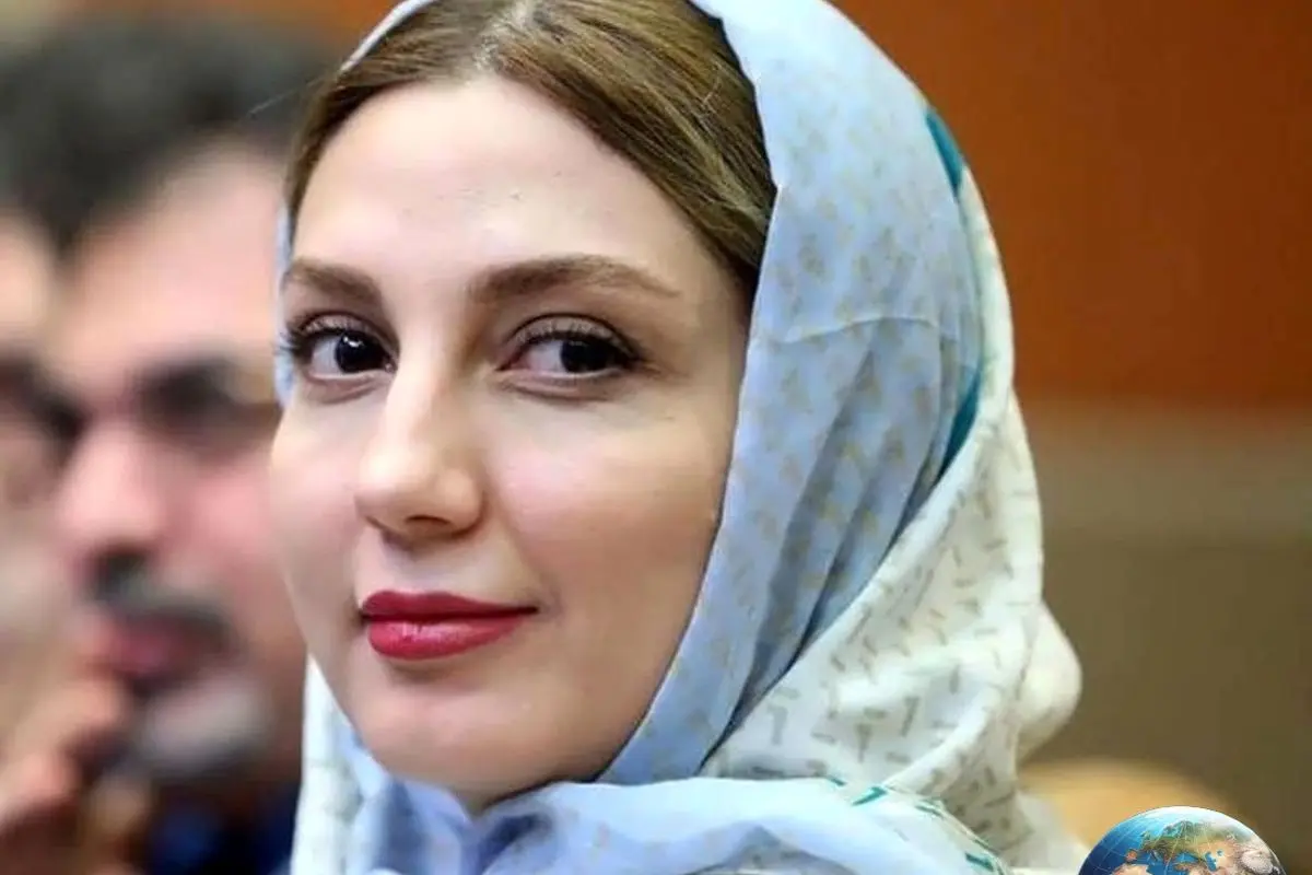 حدیث میرامینی با استایل قرمز و مشکی در کنار دریا؛ ژست هنری و رمانتیک در صفحه اینستاگرام