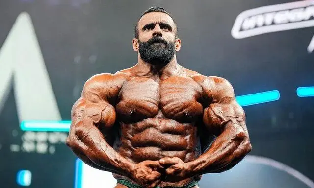 هادی چوپان به زبان انگلیسی کری خوانی کرد! + عکس استوری