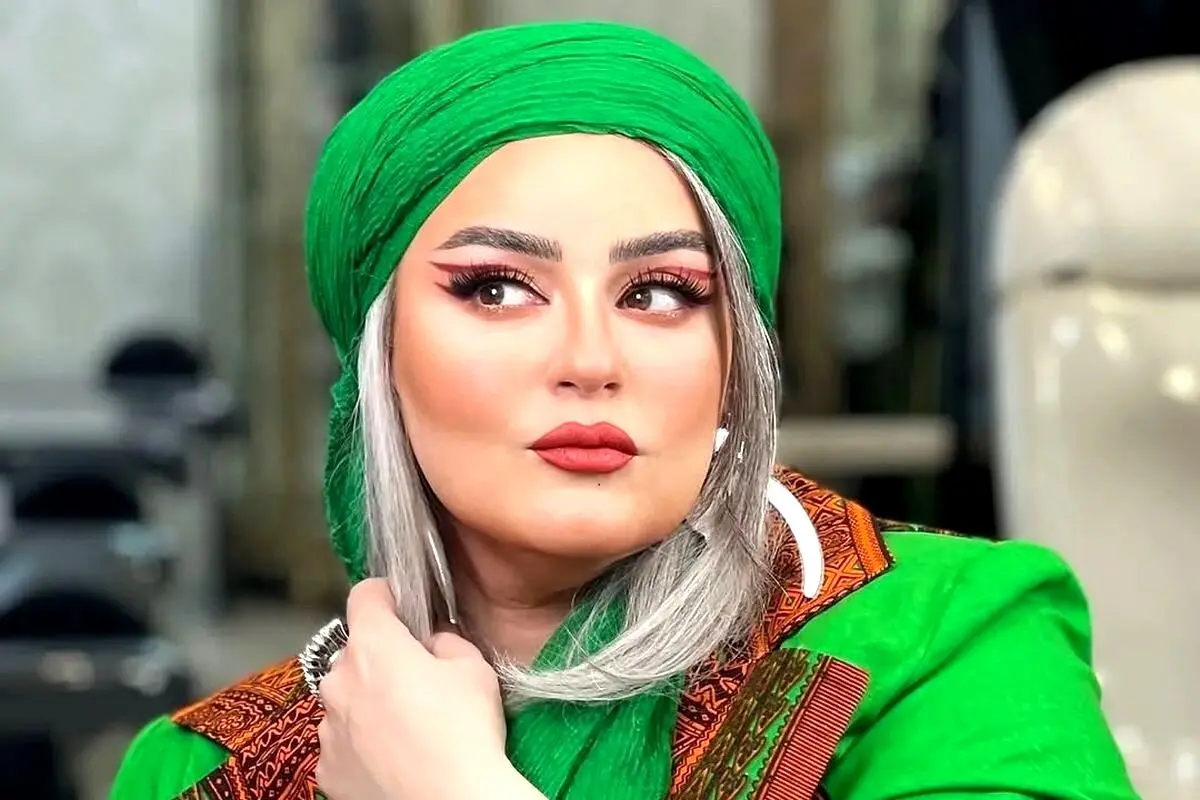 نعیمه نظام‌دوست در ساحل کیش با استایل ساحلی جذاب + تصاویر دیدنی